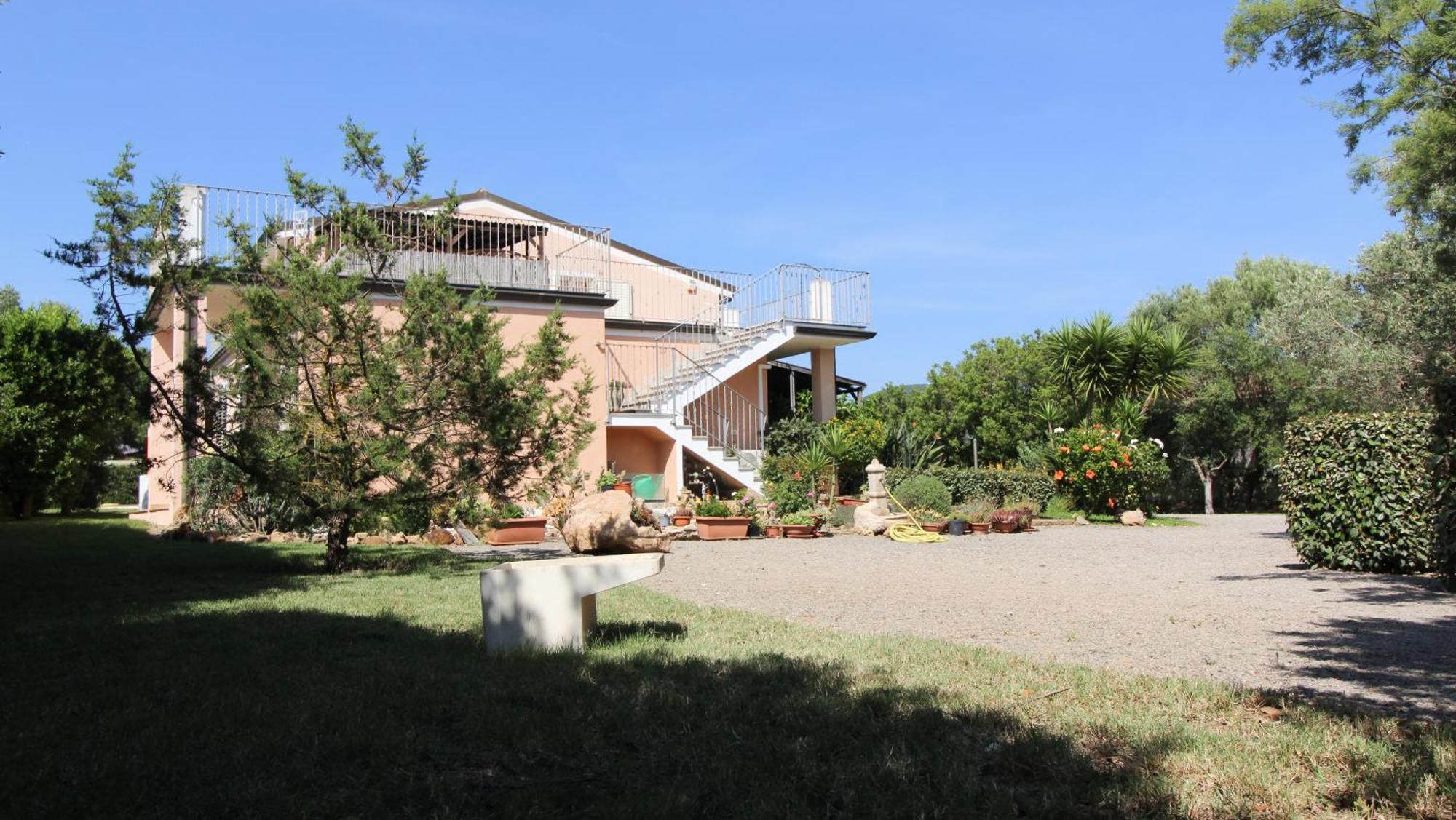 Casa Vacanze Giovanna Sant'Anna Arresi Exterior photo